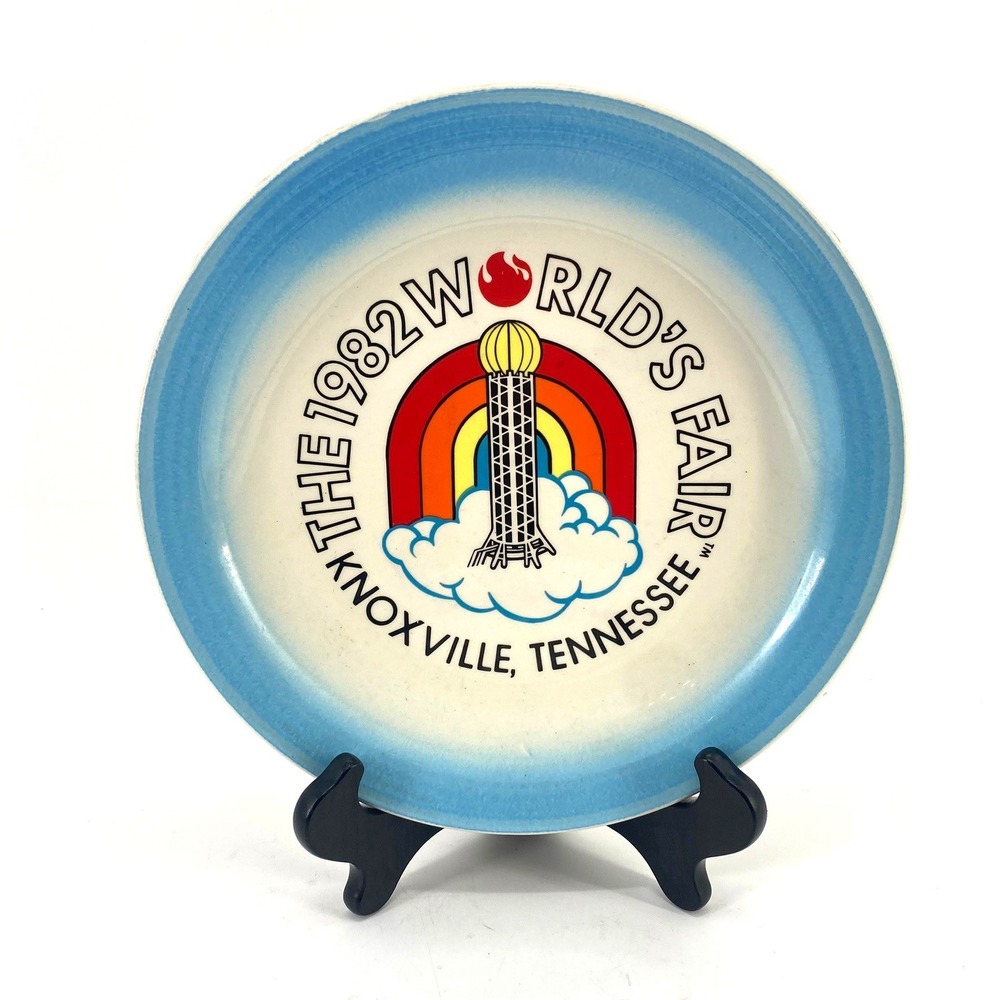 1982 Worlds Fair Knoxville Tennessee Commemorative Plate Souvenir Blue Rim Boho